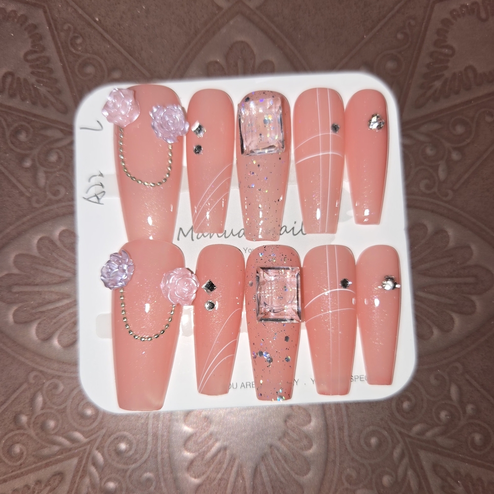 Peach Press-On Nails